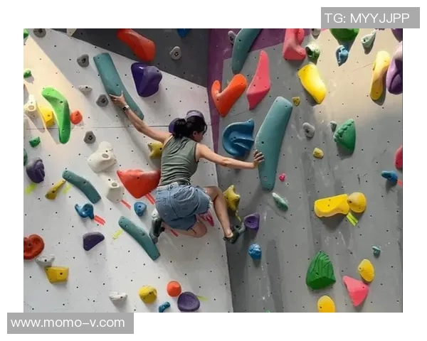 深圳攀岩队与南京攀岩队赛后复盘分析团队配合与战术执行情况 深圳攀岩队与南京攀岩队赛后复盘分析团队配合与战术执行情况